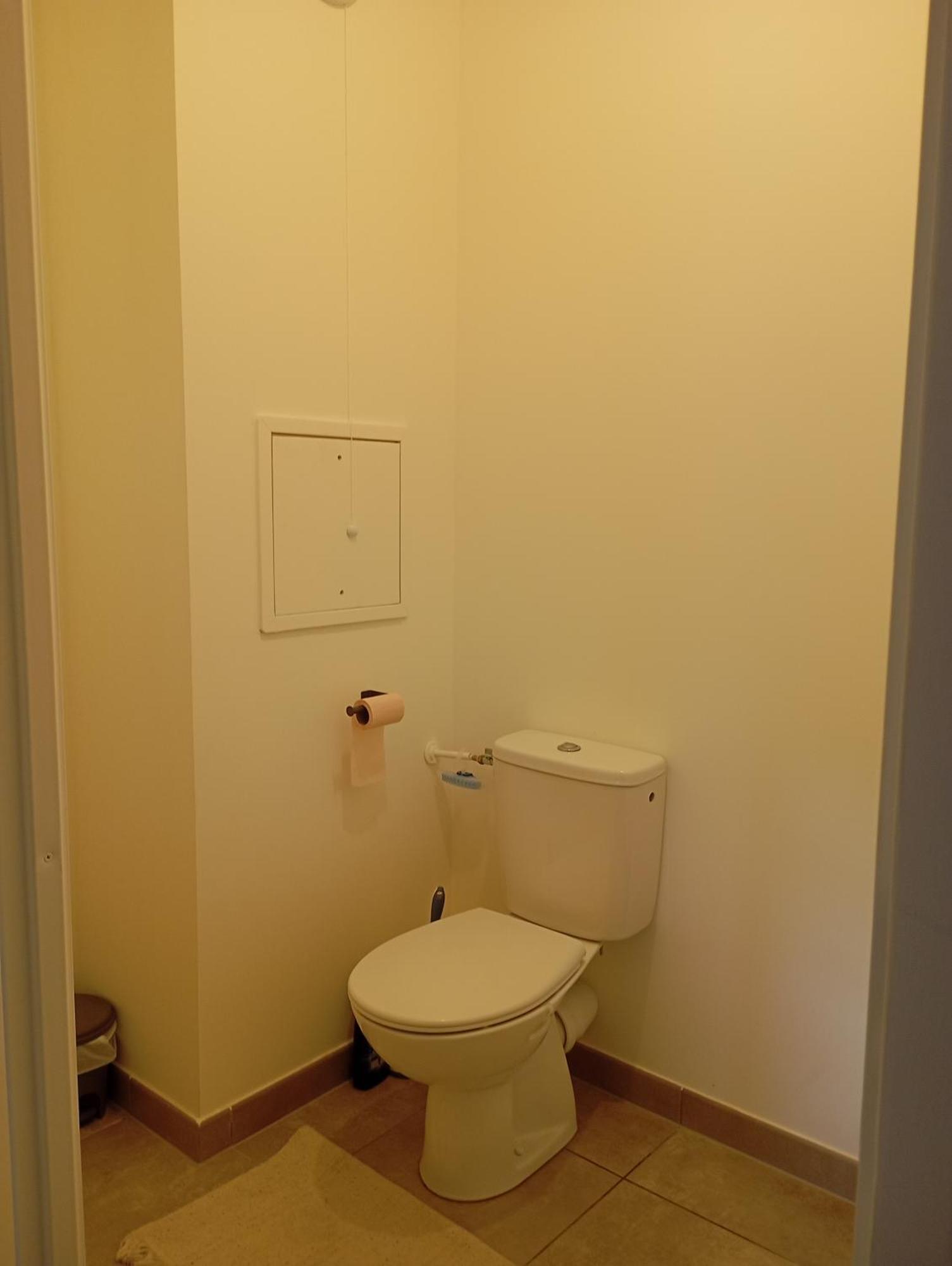 Thecalc Homes 2Bedroom+1Kitchen ซัคทรูวิลล์ ภายนอก รูปภาพ