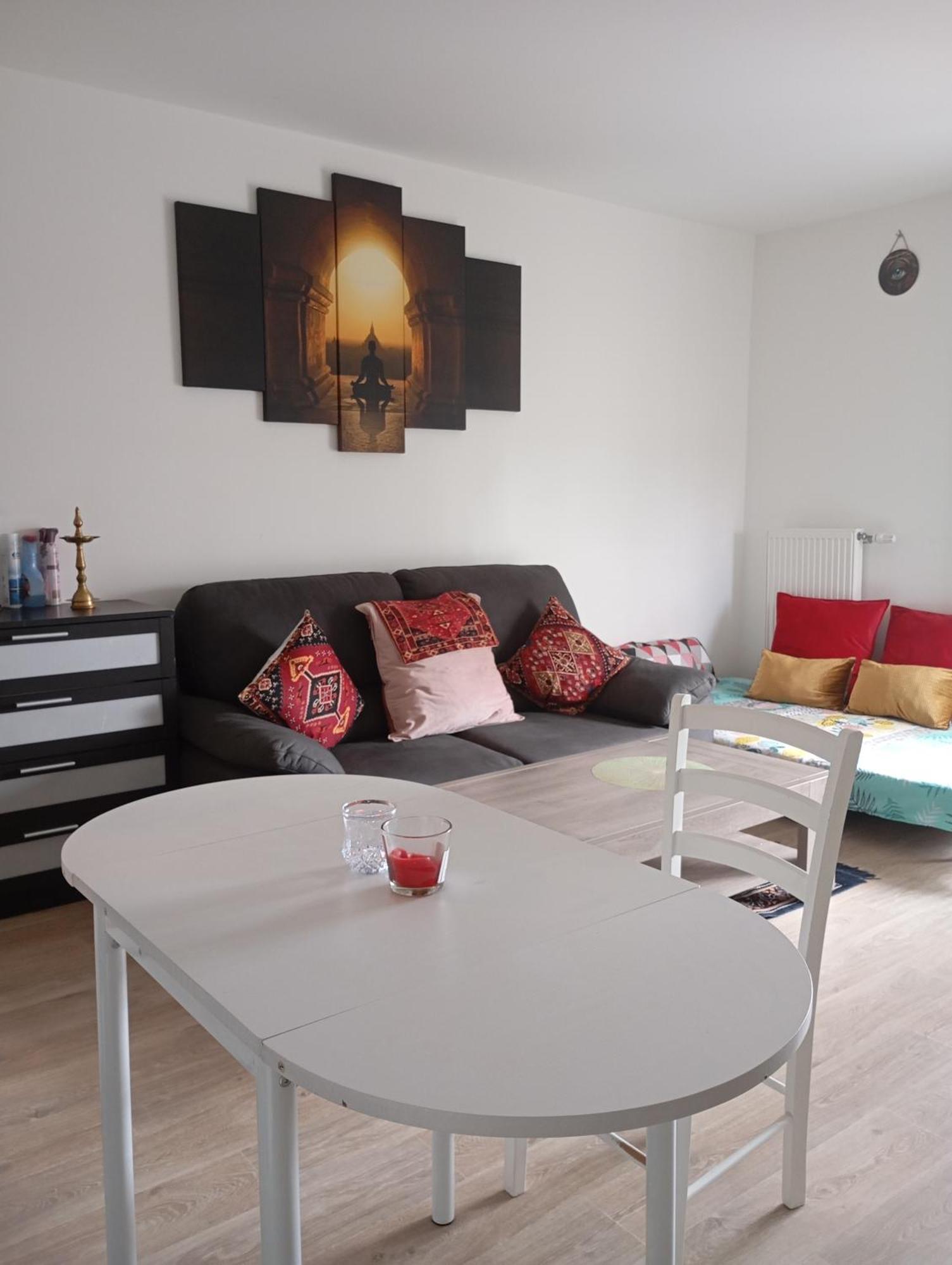 Thecalc Homes 2Bedroom+1Kitchen ซัคทรูวิลล์ ภายนอก รูปภาพ
